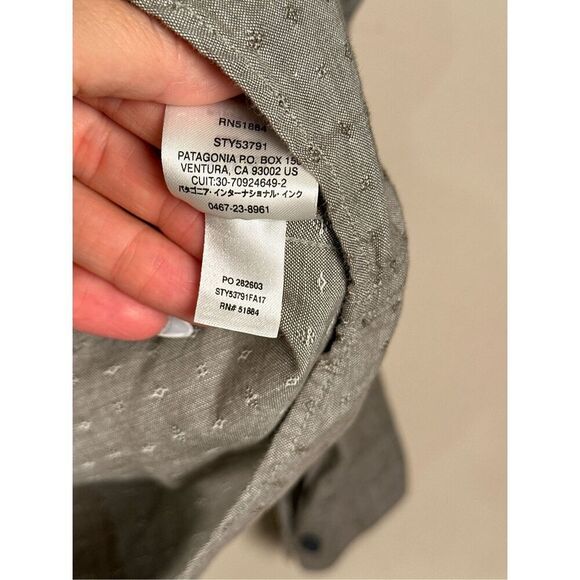 Patagonia Organic Cotton Button Down Long Sleeve sz Small - Picture 5 of 7